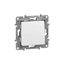 Niloé fehér 101 kapcsoló Legrand 764500